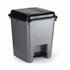 LIXEIRA QUADRADA 14,5L C/PEDAL PRETA/PRATA